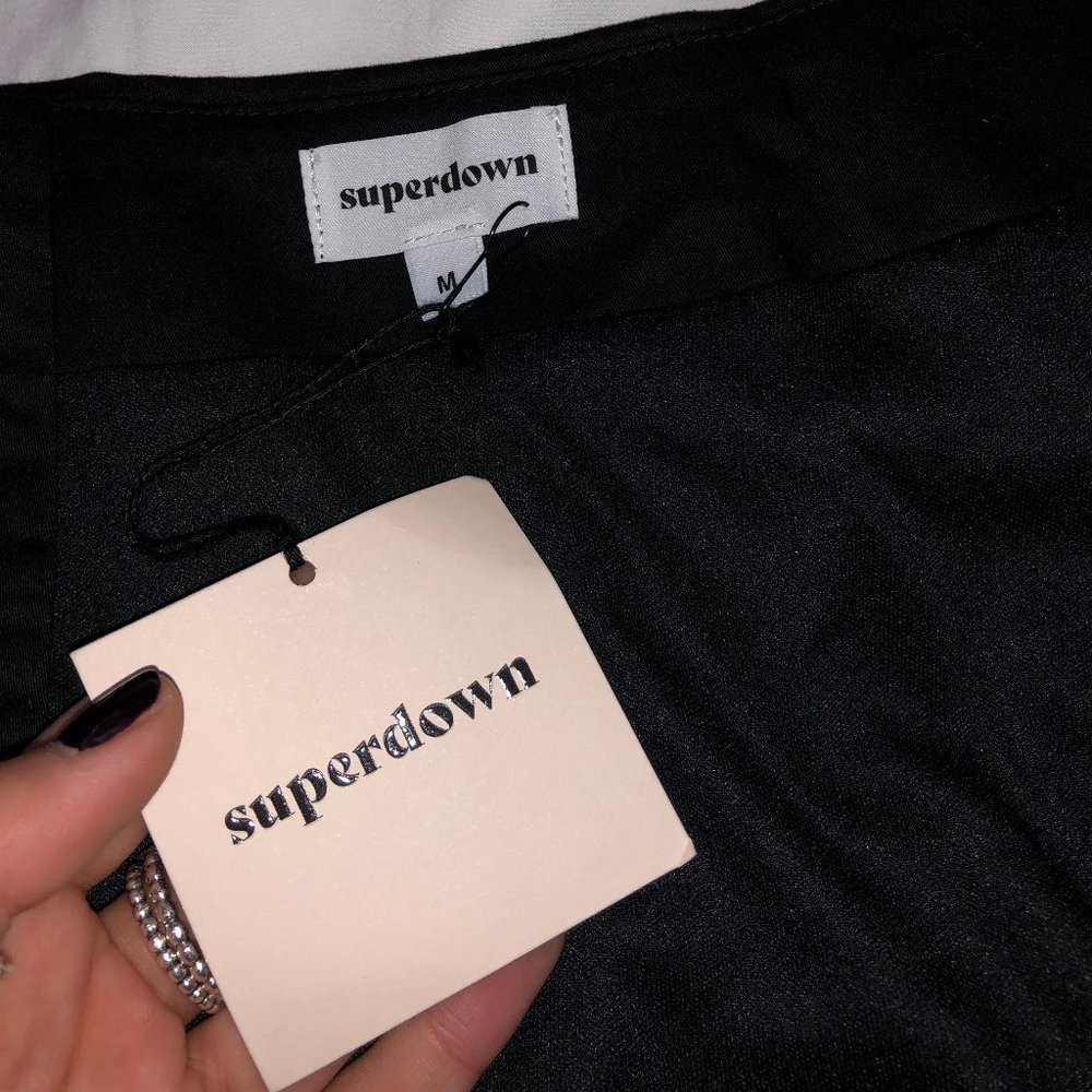 Revolve - superdown: Tova Mini Skirt - Picture 4 of 5